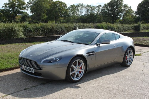 2006 Aston Martin V8 Vantage VENDIDO