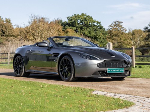 2018 ASTON MARTIN V12 VANTAGE AMR ROADSTER SÅLD