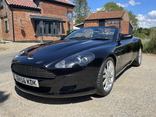 2006 ASTON MARTIN DB9 VOLANTE - FULL HISTORY AND LOW MILEAGE A vendre