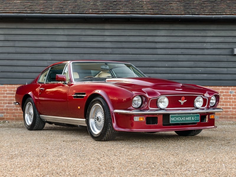 1987 Aston Martin V8 Vantage ‘X- pack’ - 5 speed manual