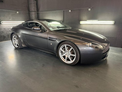 2006 ASTON MARTIN V8 4.3 380 ch boite mec Kaufen Bei