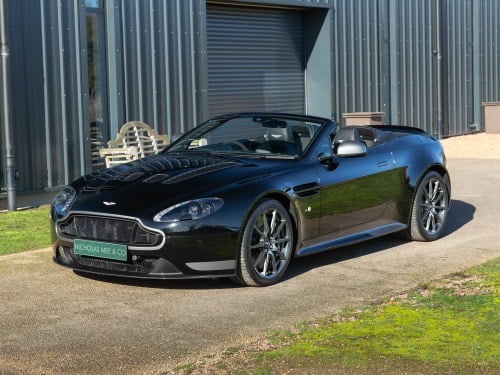 2018 ASTON MARTIN V12 VANTAGE S SPORT-PLUS PACK MANUAL ROADS VERKAUFT
