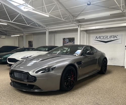 2016 Aston Martin Vantage V12 S VENDIDO