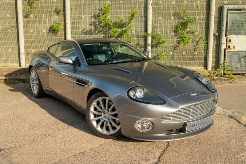 2002 Aston Martin Vanquish - 1 2002 Aston Martin Vanquish - 1