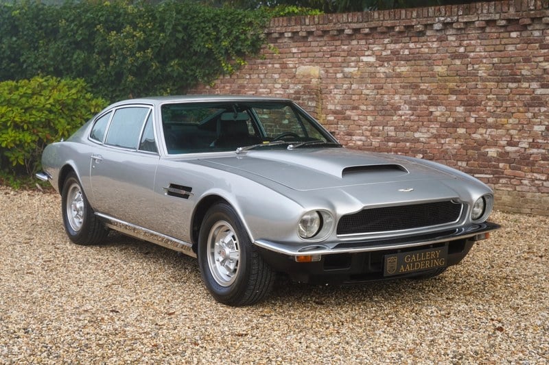 1974 Aston Martin DBS - 2 1974 Aston Martin DBS - 2