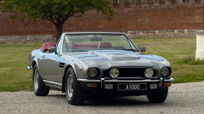Aston Martin V8 Volante Vantage
