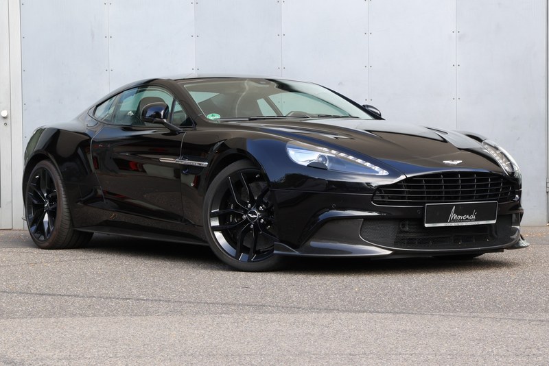 2017 Aston Martin Vanquish - 1 2017 Aston Martin Vanquish - 1