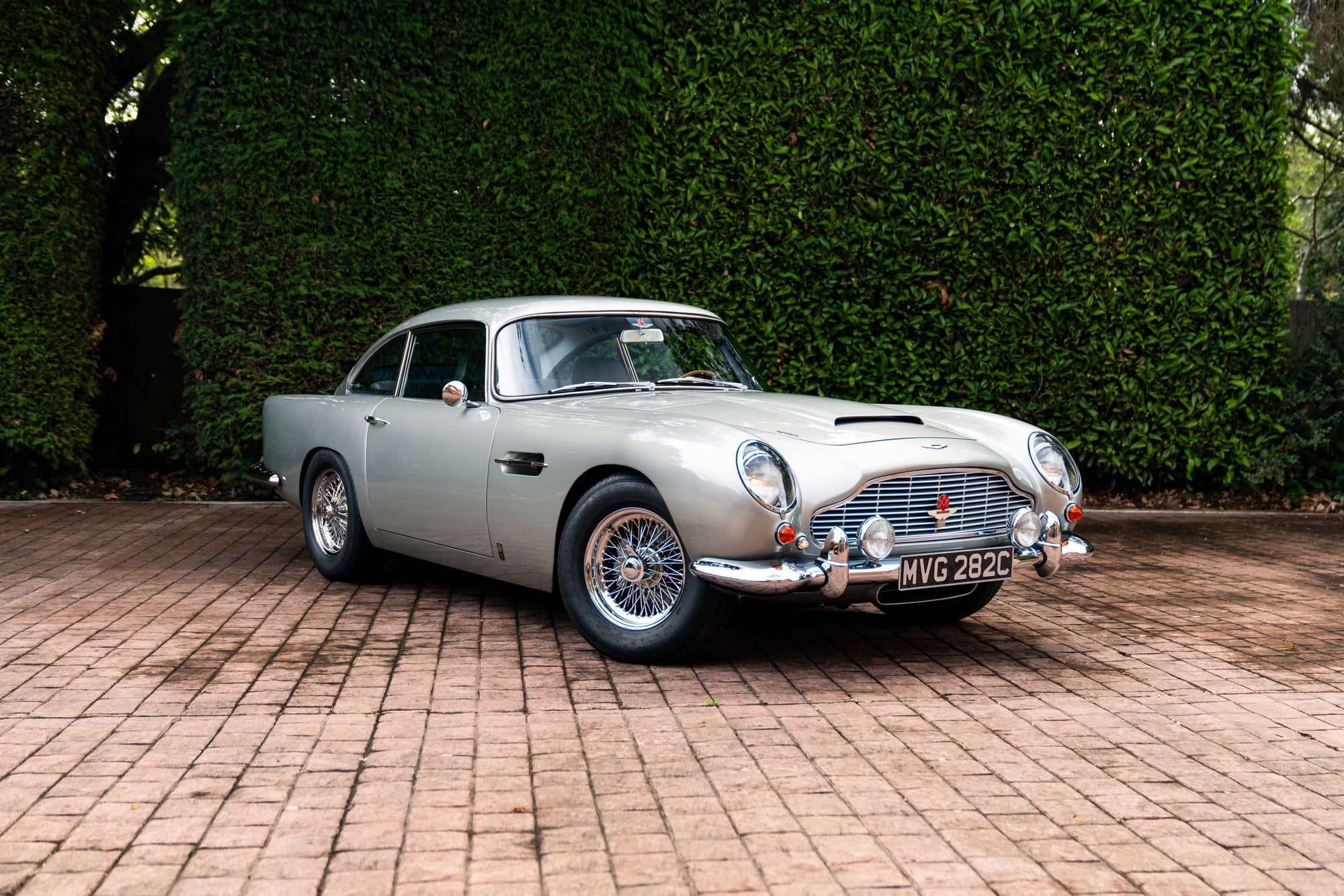 Factory LHD Aston Martin DB5 Full Matching & Fully Restored, foto 1