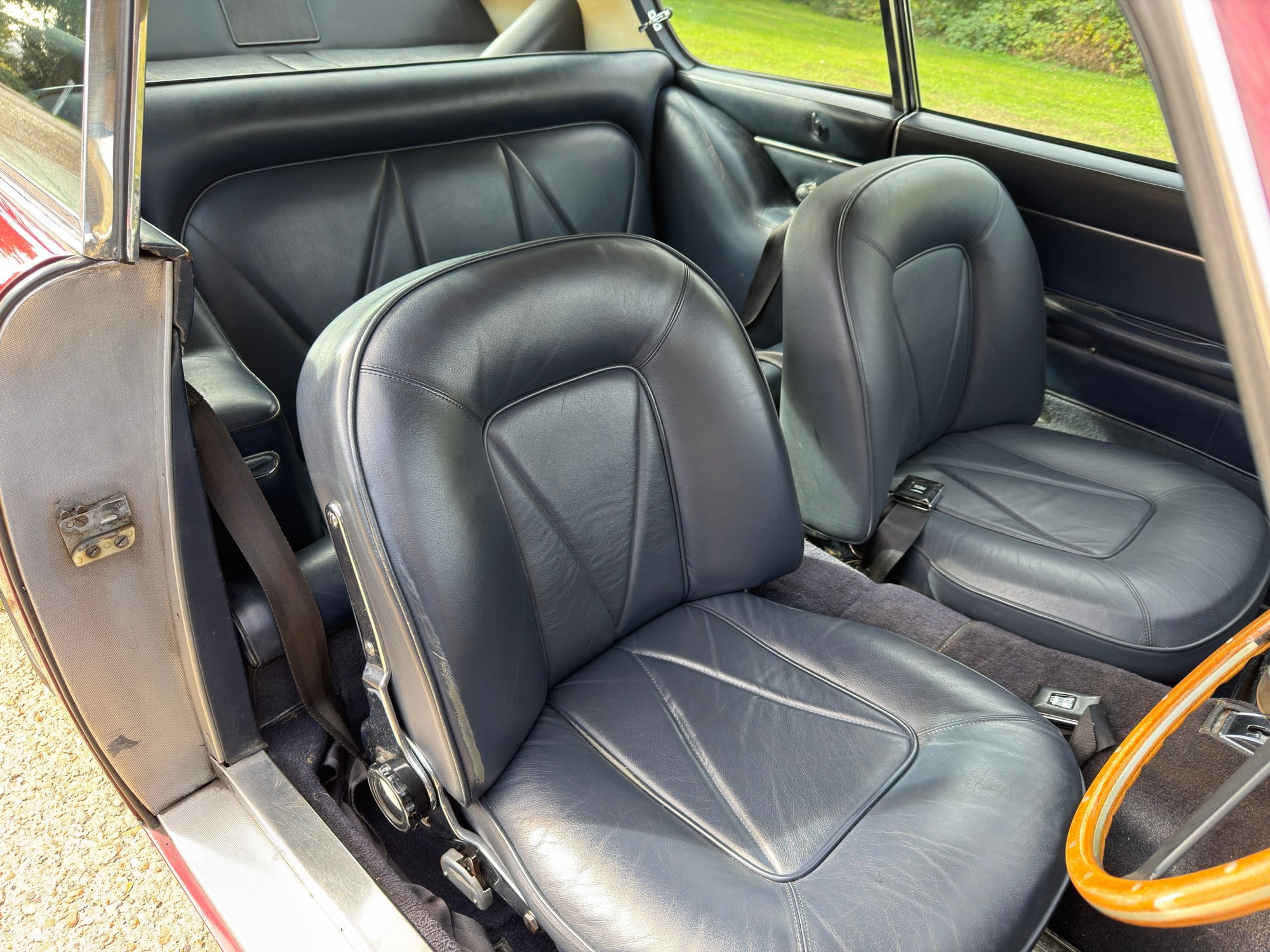 1967 Aston Martin DB6 MK1 Coupe Auto, foto 9