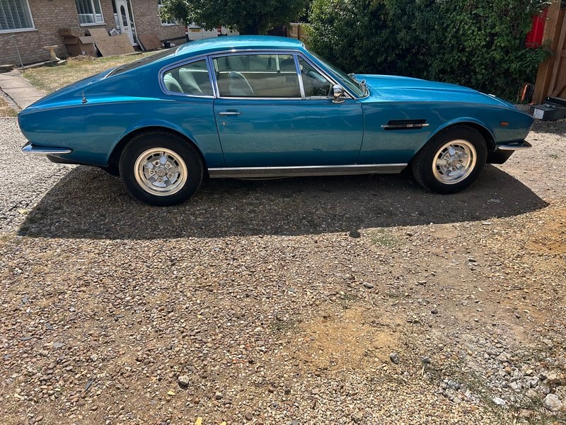 1971 Aston Martin DBS - 2 1971 Aston Martin DBS - 2