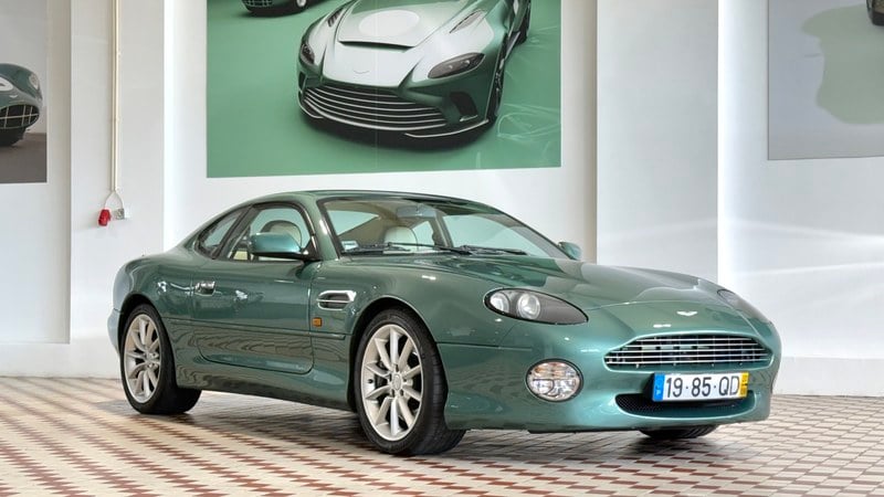 2000 Aston Martin DB7 - 1 2000 Aston Martin DB7 - 1