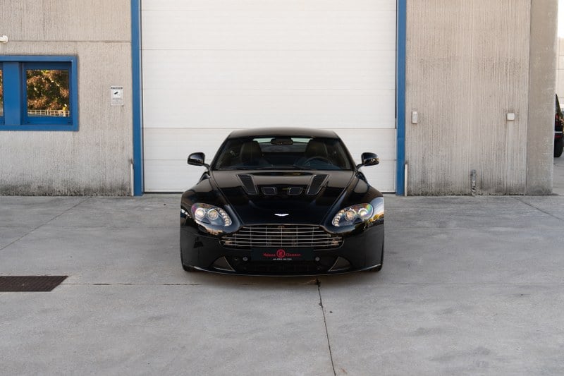 2009 Aston Martin Vantage - 2 2009 Aston Martin Vantage - 2