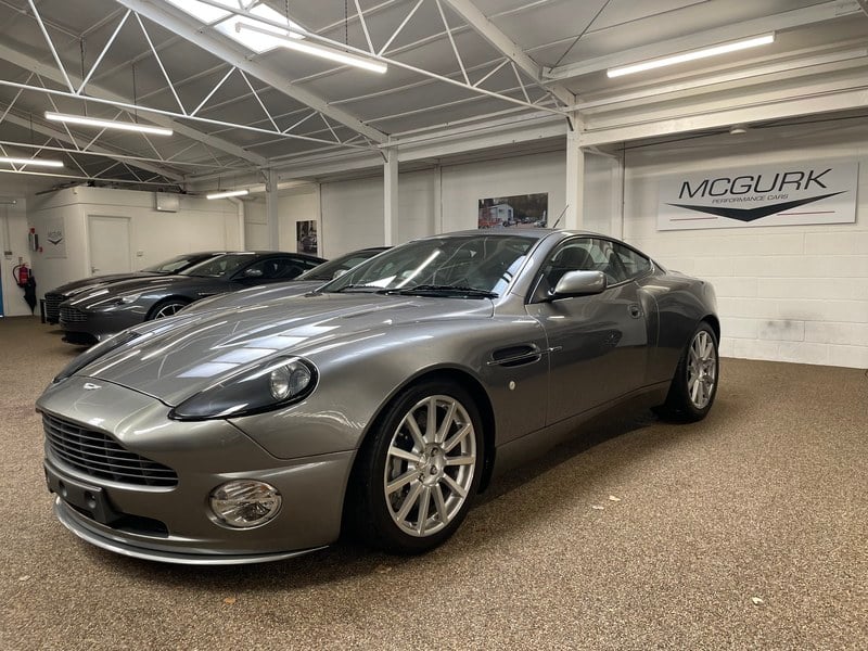 2007 Aston Martin Vanquish - 1 2007 Aston Martin Vanquish - 1