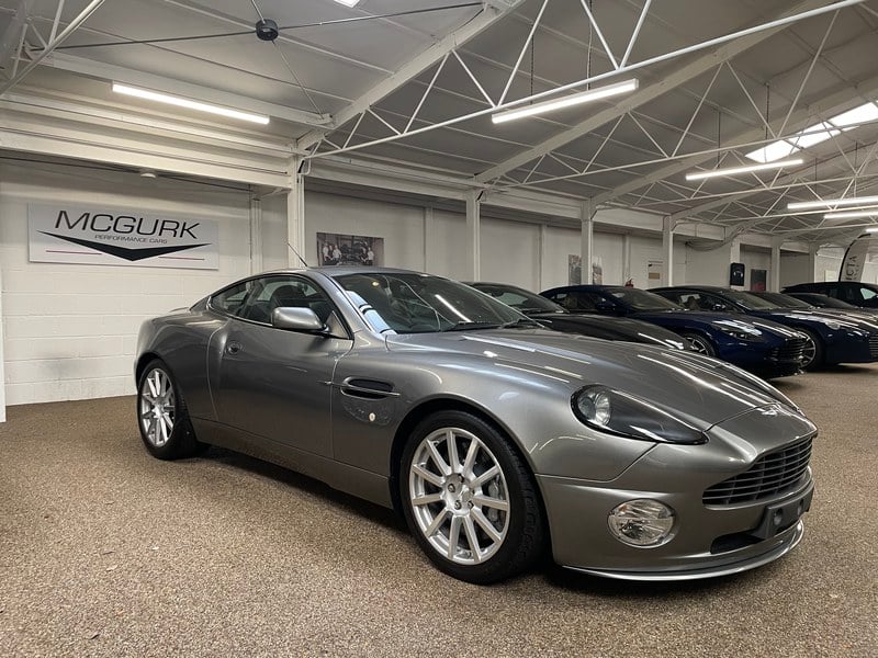 2007 Aston Martin Vanquish - 2 2007 Aston Martin Vanquish - 2