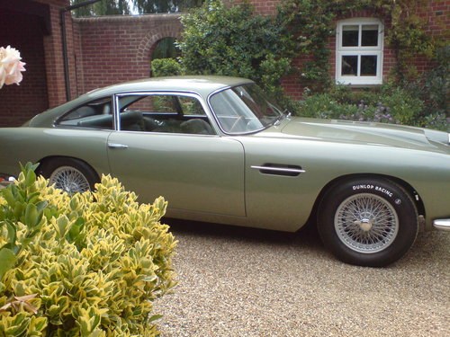 1960 Aston Martin DB4 Series 11 (Vantage Specification) For Sale