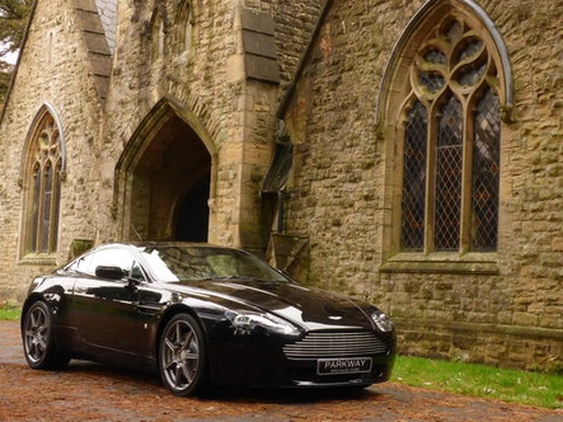 AM Vantage 4.3 V8 (Just 42088 miles)