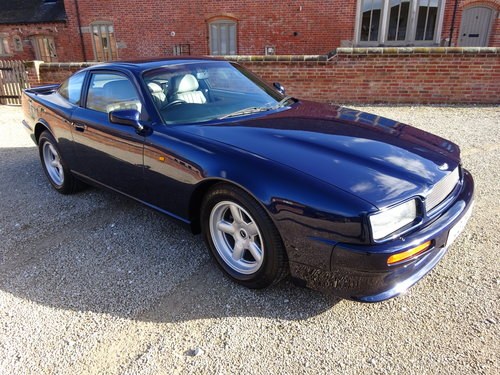 ASTON MARTIN VIRAGE 1991 COVERED 38K MILES FROM NEW STUNNING For Sale