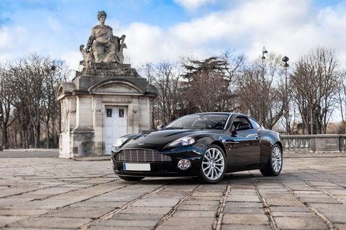 2004 Aston Martin Vanquish V12 2+2 For Sale by Auction