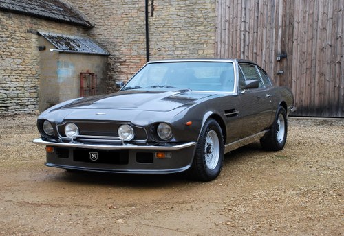 1981 A rare Aston Martin V8 Vantage Manual For Sale