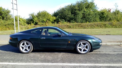 1998 Aston Martin 3.2 coupe. Low mileage For Sale