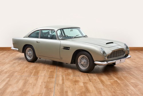 1964 Aston Martin DB5 Vantage Saloon In vendita