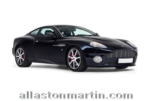 2002 Aston Martin Vanquish 2+2 - Works Manual Conversion VENDUTO
