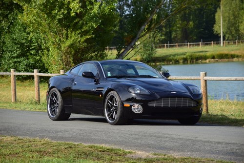 2004 Aston Martin V12 Vanquish   For Sale by Auction
