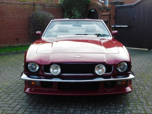 1988 Aston Martin V8 Vantage - 3