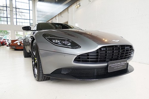 2018 almost brand-new DB11 AMR MY19.5, super cool VERKAUFT