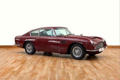 1966 Aston Martin DB6 Vantage Saloon For Sale