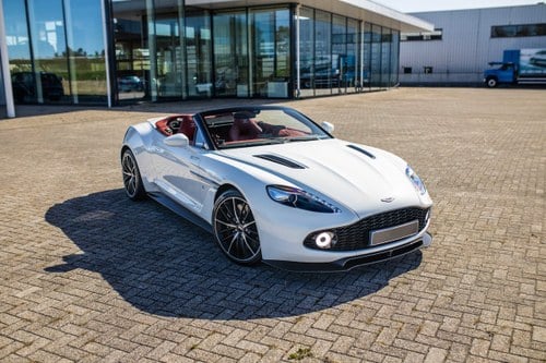 2017 Aston Martin Vanquish Zagato Volante - Another Wanted In vendita