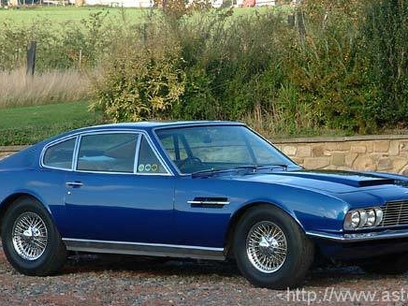 Aston Martin DBS Vantage