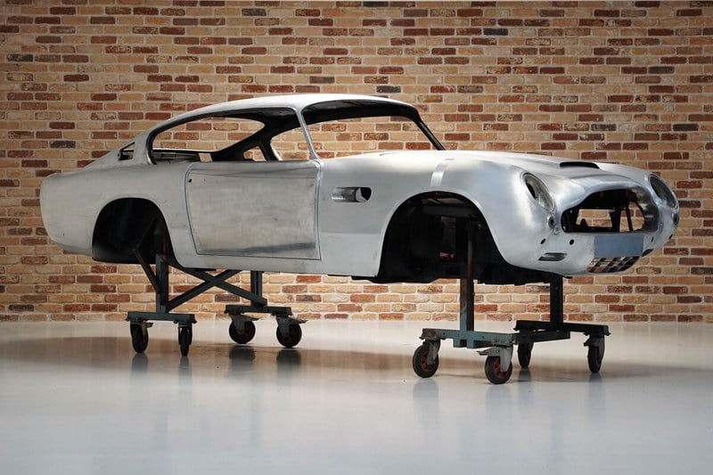 1967 Aston Martin DB6 - 1 1967 Aston Martin DB6 - 1