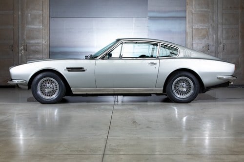 1970 Aston Martin DBS - 3