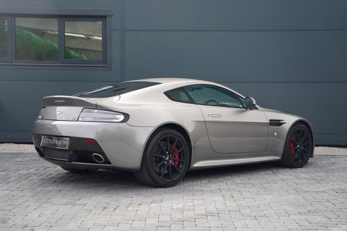 2014 Aston Martin Vantage - 5