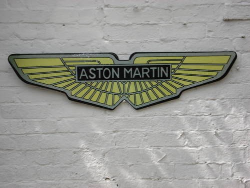 Large Aston Martin Repro wall plaque In vendita