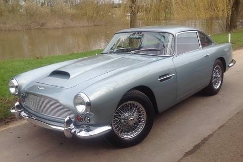 Fully Restored Matching Numbers 1960 DB4 For Sale