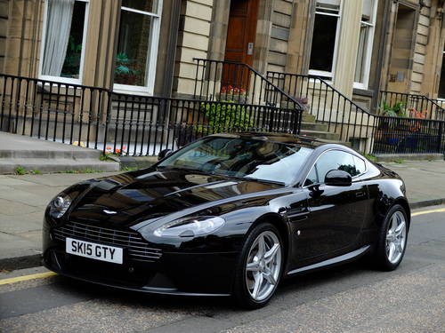 2015 ASTON MARTIN V8 4.7 VANTAGE - JUST 7K MILES FROM NEW ! For Sale
