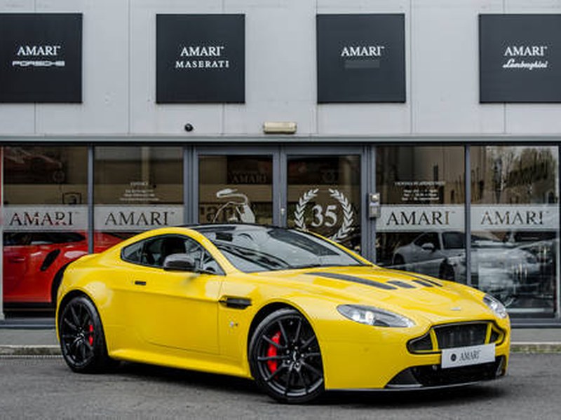 2015 67 Aston Martin Vantage S V12