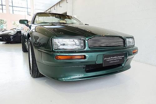 1993 One of just 233 cars ever built, stunning condition For Sale