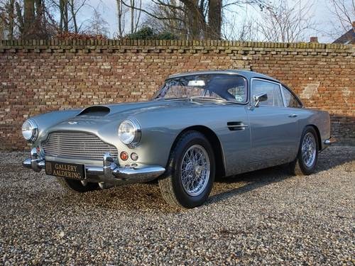 1960 Aston Martin DB4 Series 2 matching numbers, fully restored! For Sale