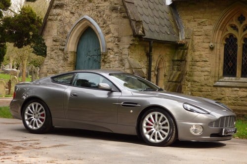 2003 Aston Martin Vanquish 6.0 V12 2+2 (Just 29013 miles) VERKAUFT