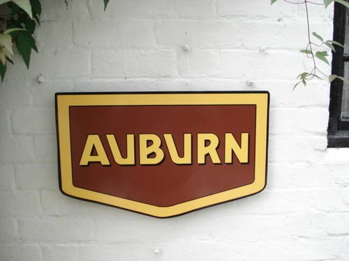 2ft Auburn garage sign In vendita