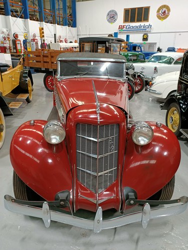 1936 Auburn 852 Speedster - 9
