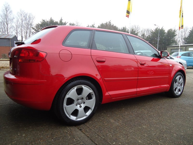 AUDI A3 1.6 FSi SPORT- EVERY SERVICE AT AUDI