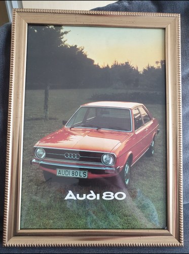 Original 1975 Audi 80 Framed Advert A vendre