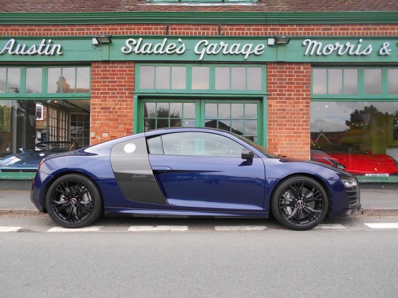 Audi R8 V10 Plus Coupe