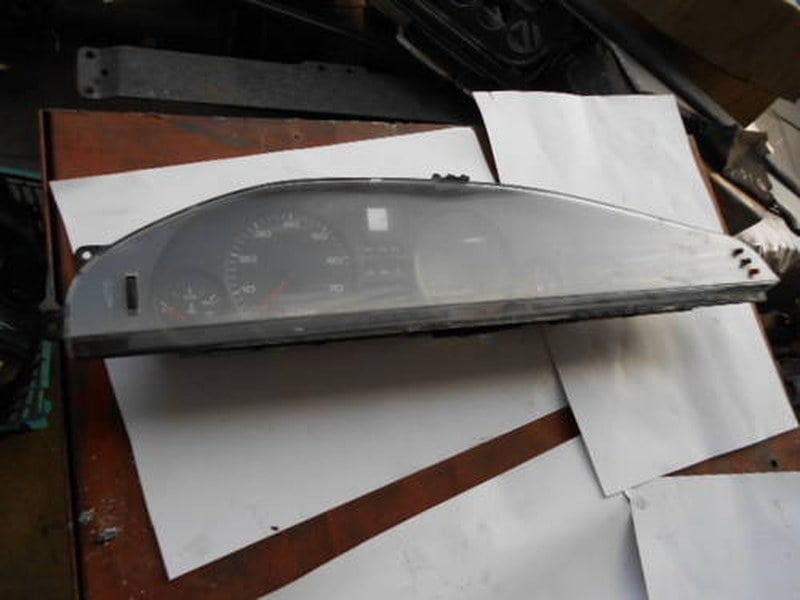 Instruments panel Audi v8