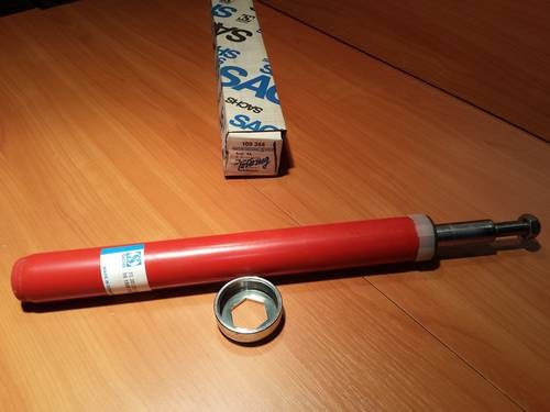 Set of two Shock Absorbers for AUDI & VOLKSWAGEN (1972-1988) For Sale