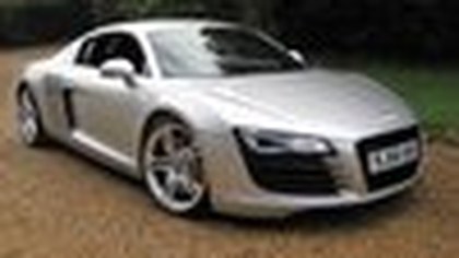 Audi R8 Quattro With Only 30,000 Miles + R8 Luggage Set